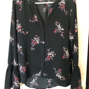 Evereve Sanctuary top SIZE Medium